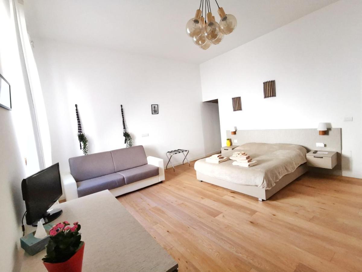 Casa Del Sole Affittacamere *